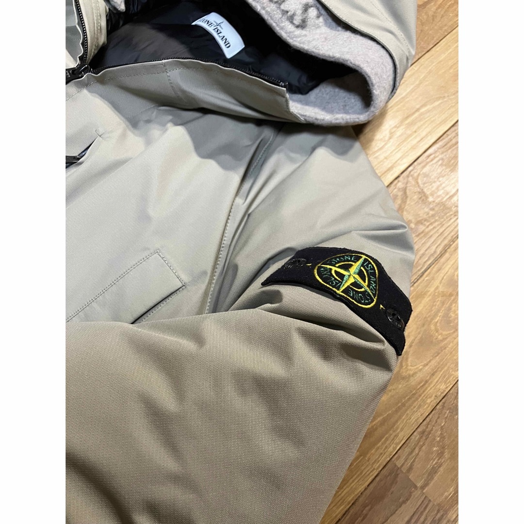 STONE ISLAND(ストーンアイランド)のストーンアイランドRIPSTOP GORE-TEXダウン メンズのジャケット/アウター(ダウンジャケット)の商品写真