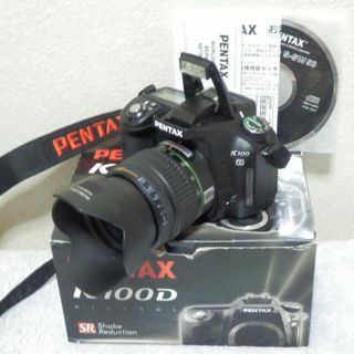 ペンタックス(PENTAX)の❤️ショット数わずか・動作品・乾電池式❤️レンズ付き★Ｋ１００Ｄ★ペンタックス(デジタル一眼)