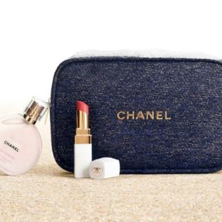 シャネル(CHANEL)のシャネル ホリデー エッセンシャル セット クリスマスコフレ　2023(コフレ/メイクアップセット)