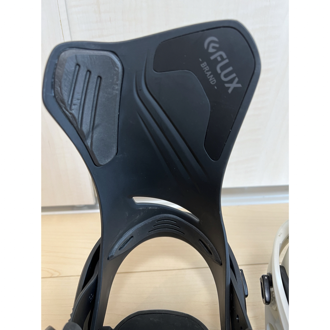 FLUX - 美品 フラックス DS メンズ Lサイズ 白黒 スノーボード FLUX - 美品 フラックス DS メンズ Lサイズ 白黒 スノーボード