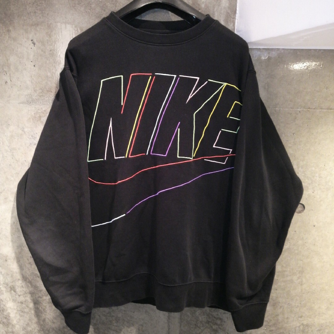 【XLサイズ　レインボー刺繍】ナイキ　NIKE　ワンポイント　希少　スウェット