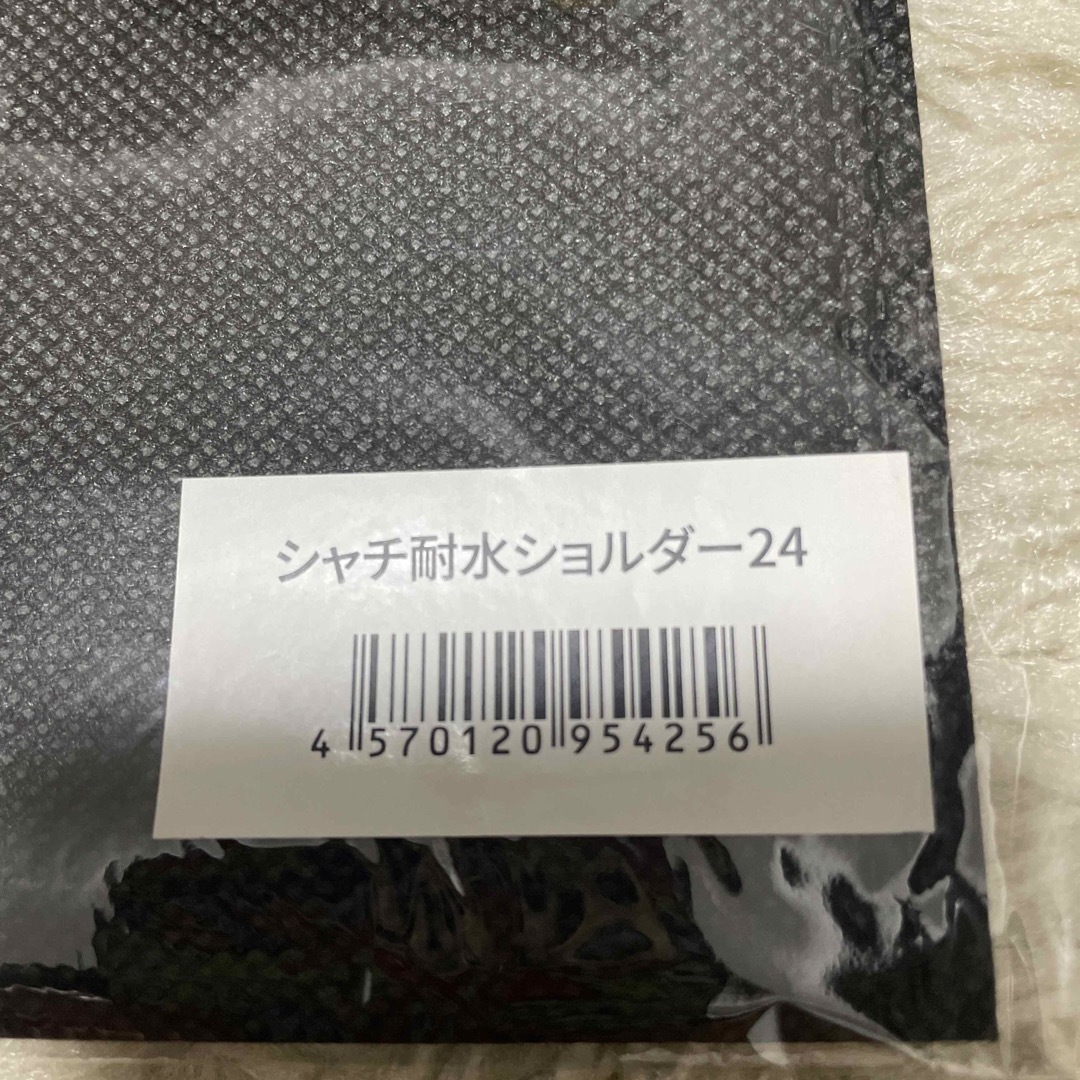 鴨川シーワールドシャチ⭐︎シャチ耐水ショルダー エンタメ/ホビーのおもちゃ/ぬいぐるみ(キャラクターグッズ)の商品写真