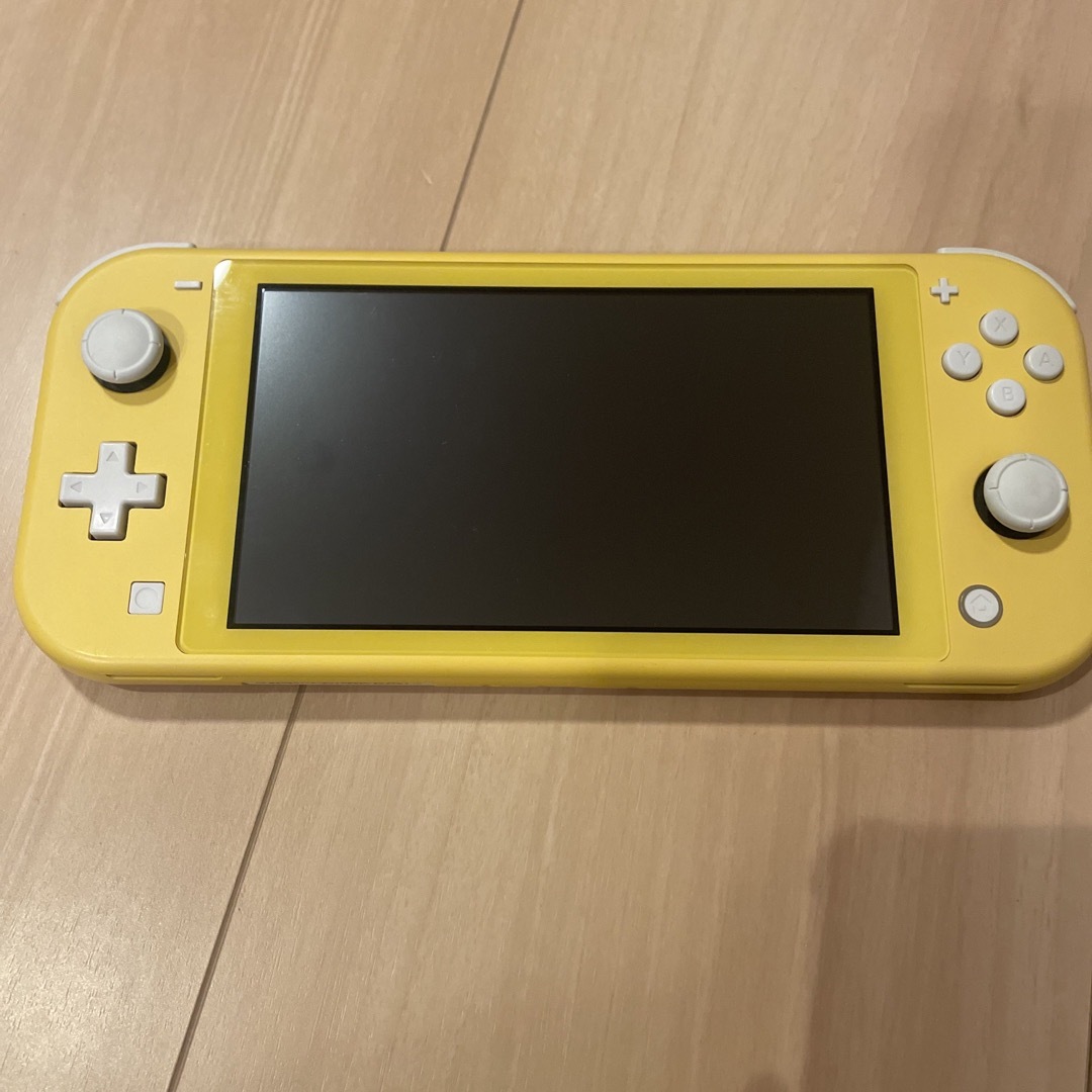 Nintendo Switch(ニンテンドースイッチ)のswitch lite  エンタメ/ホビーのゲームソフト/ゲーム機本体(家庭用ゲーム機本体)の商品写真