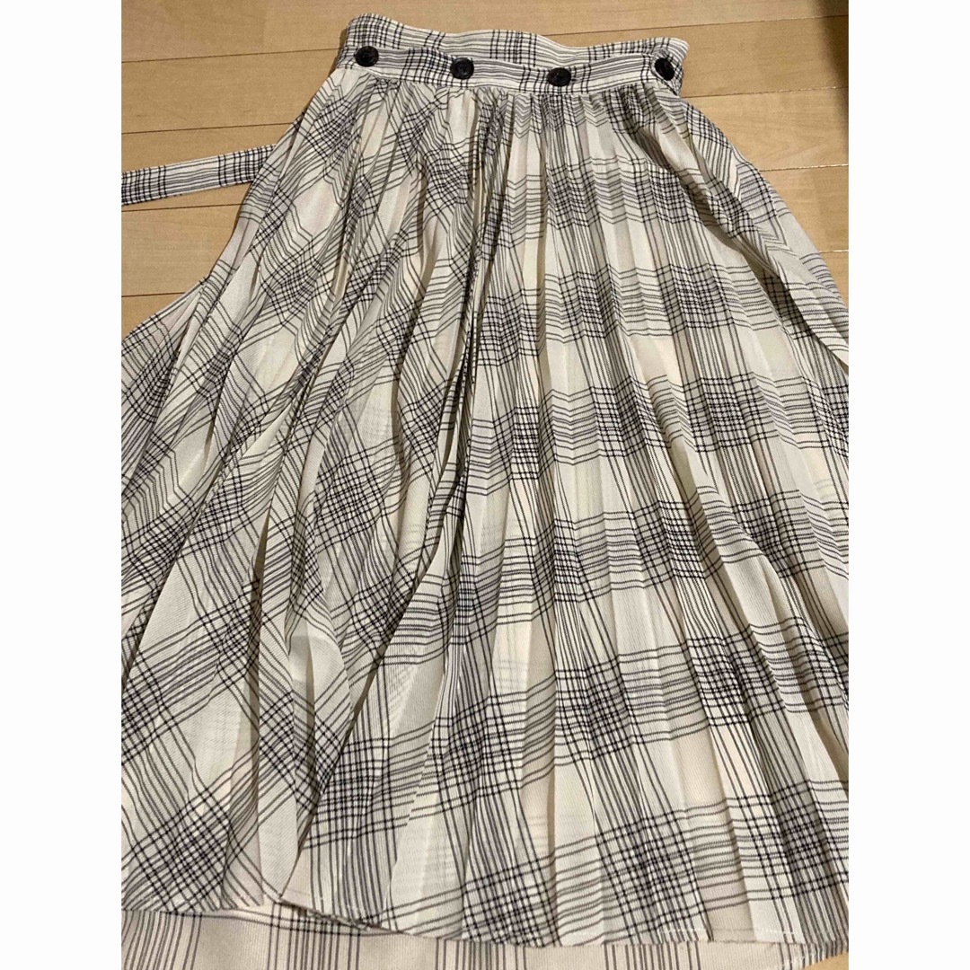 SNIDEL(スナイデル)のSNIDEL♡プリーツレイヤードスカート レディースのスカート(ロングスカート)の商品写真