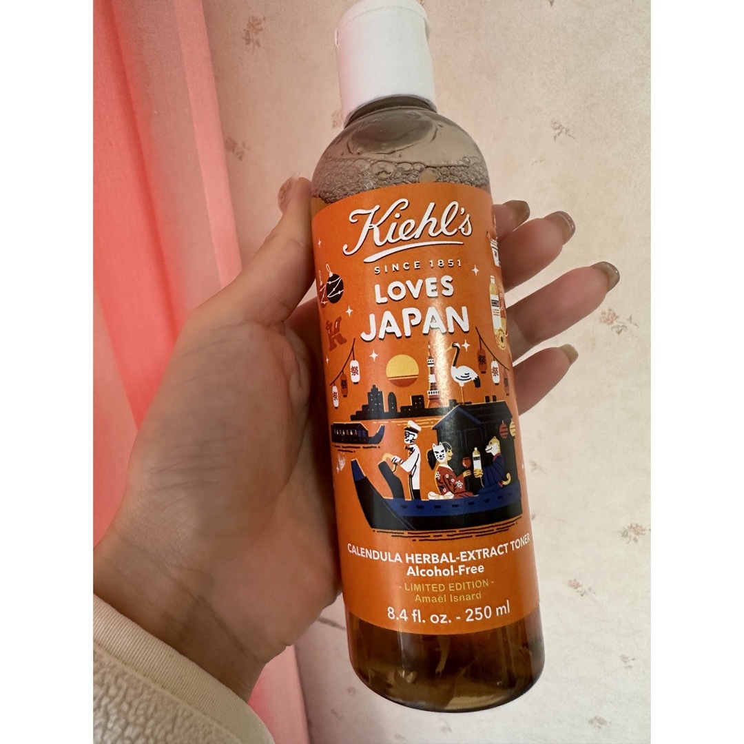 Kiehl's(キールズ)のキールズ　化粧水　ハーバルトナー新品　未使用250ml コスメ/美容のスキンケア/基礎化粧品(化粧水/ローション)の商品写真