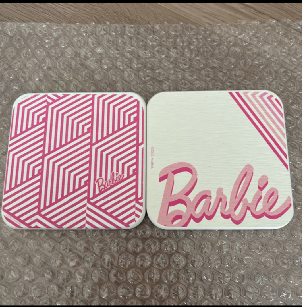 Barbie(バービー)のバービー コースター 2種 Barbie 伊藤忠商事 SDGs インテリア/住まい/日用品のキッチン/食器(その他)の商品写真