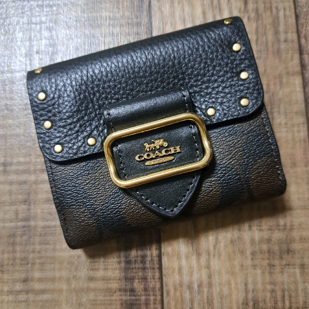 COACH(コーチ)のCOACH 財布 レディースのファッション小物(財布)の商品写真