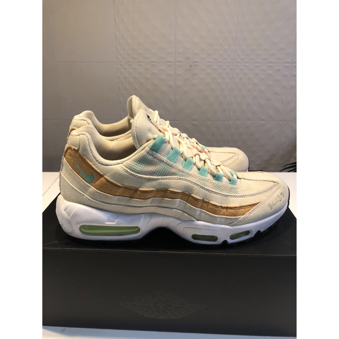 NIKE(ナイキ)の【27.0cm】NIKE AIRMAX95 NRG  メンズの靴/シューズ(スニーカー)の商品写真