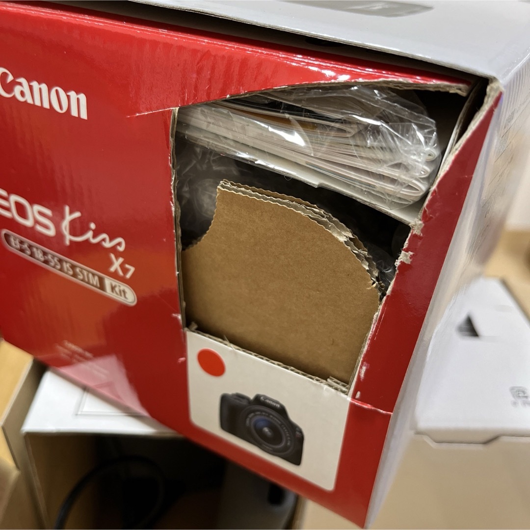 Canon eoskiss×7 double zoom kit スマホ/家電/カメラのカメラ(デジタル一眼)の商品写真