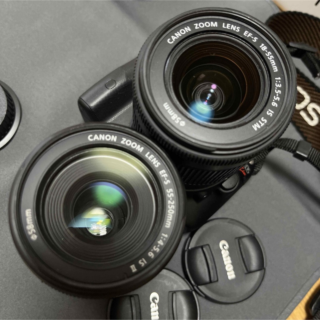 Canon eoskiss×7 double zoom kit スマホ/家電/カメラのカメラ(デジタル一眼)の商品写真