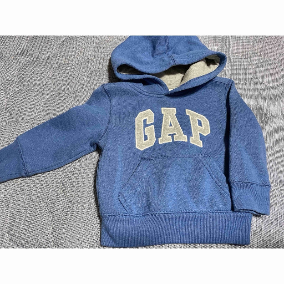 babyGAP(ベビーギャップ)のbaby GAP トレーナー キッズ/ベビー/マタニティのベビー服(~85cm)(トレーナー)の商品写真