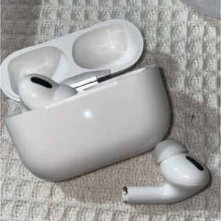 アップル(Apple)のワイヤレスイヤホン AirPods Proに負けない 高品質 Apple(ヘッドフォン/イヤフォン)