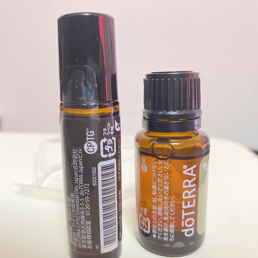 doTERRA(ドテラ)のドテラ 森の音タッチ 新品未開封 コスメ/美容のリラクゼーション(エッセンシャルオイル（精油）)の商品写真