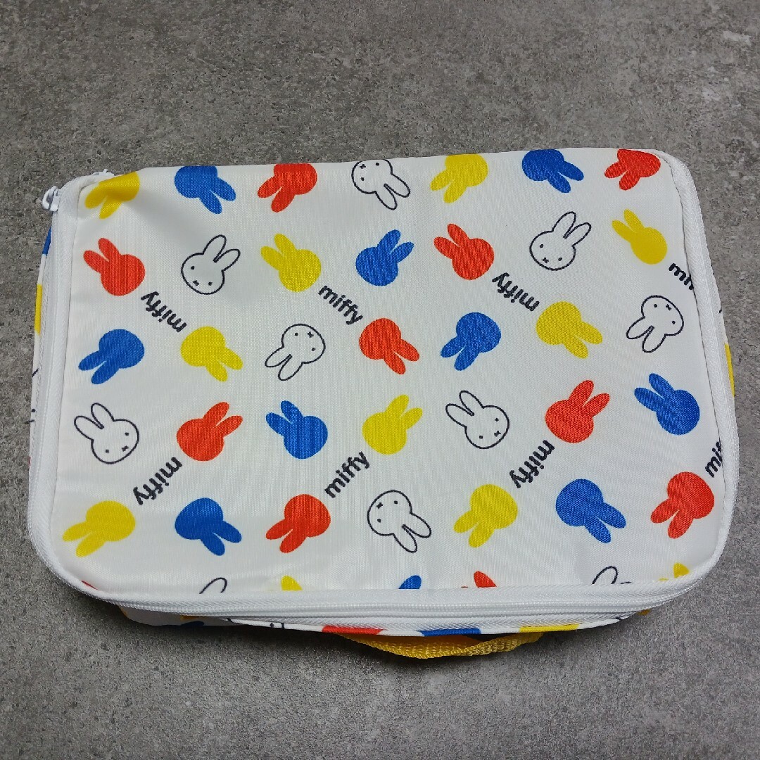 miffy(ミッフィー)のミッフィー  オムツポーチ キッズ/ベビー/マタニティのおむつ/トイレ用品(ベビーおむつバッグ)の商品写真