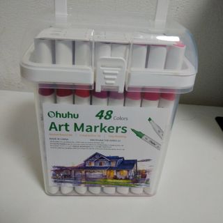 新品　イラストマーカー　47色セット(ペン/マーカー)