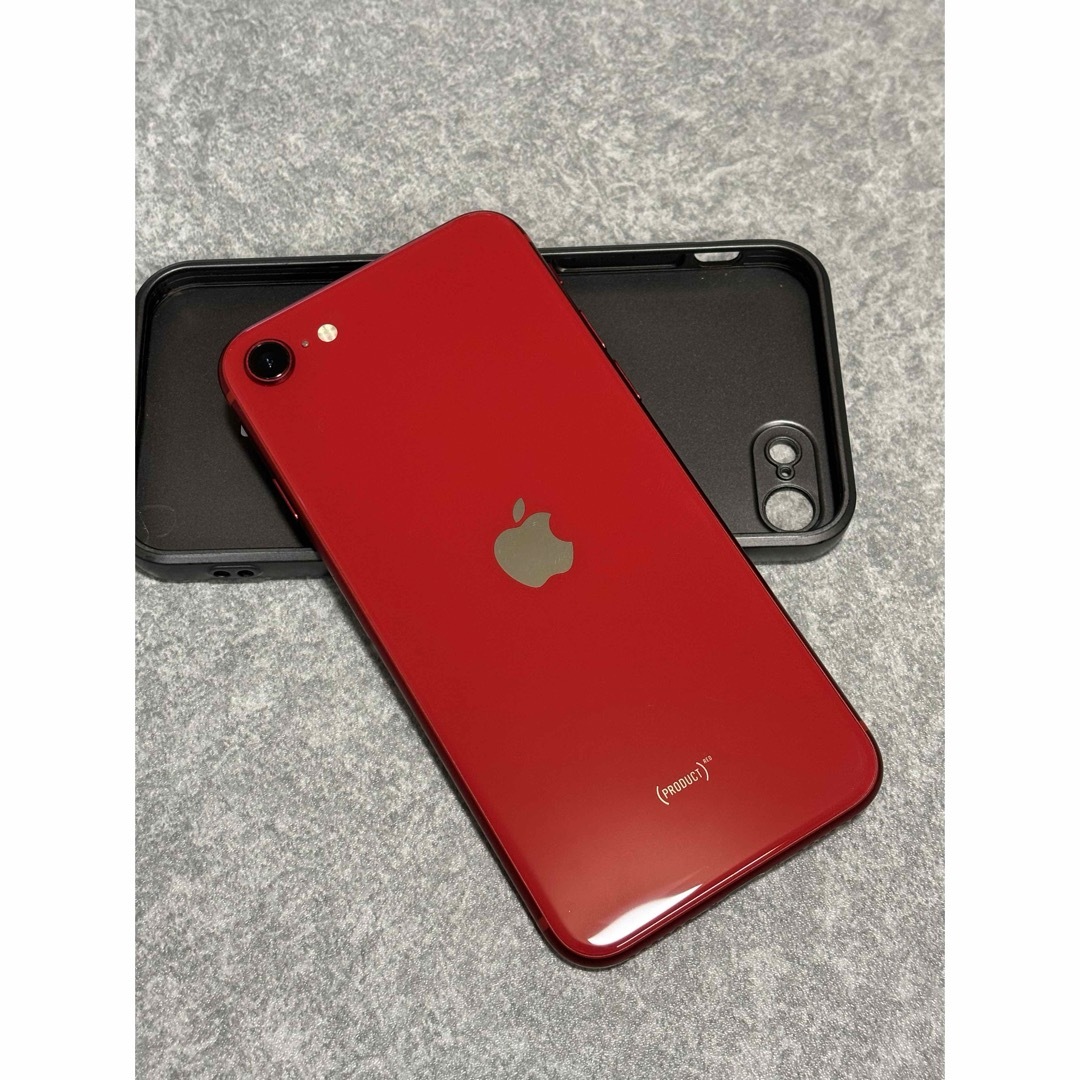 iPhone(アイフォーン)のiPhone se2 レッド 赤 RED 128GB SIMフリー 本体 端末 スマホ/家電/カメラのスマートフォン/携帯電話(スマートフォン本体)の商品写真