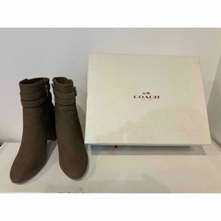 コーチ(COACH) ショートブーツ ブーツ(レディース)の通販 100点以上 コーチ(COACH) ショートブーツ ブーツ(レディース)の通販 100点以上