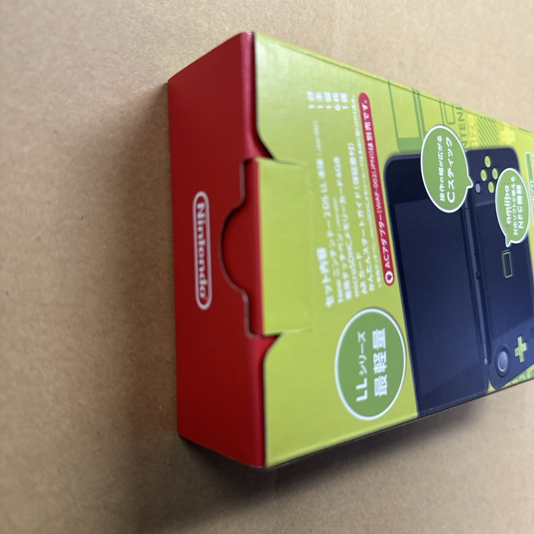 Nintendo ゲーム機本体 NEW ニンテンドー 2DS LL ブラック/ラ エンタメ/ホビーのゲームソフト/ゲーム機本体(携帯用ゲーム機本体)の商品写真