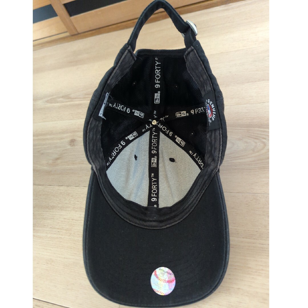 NEW ERA　メンズキャップ黒 メンズの帽子(キャップ)の商品写真