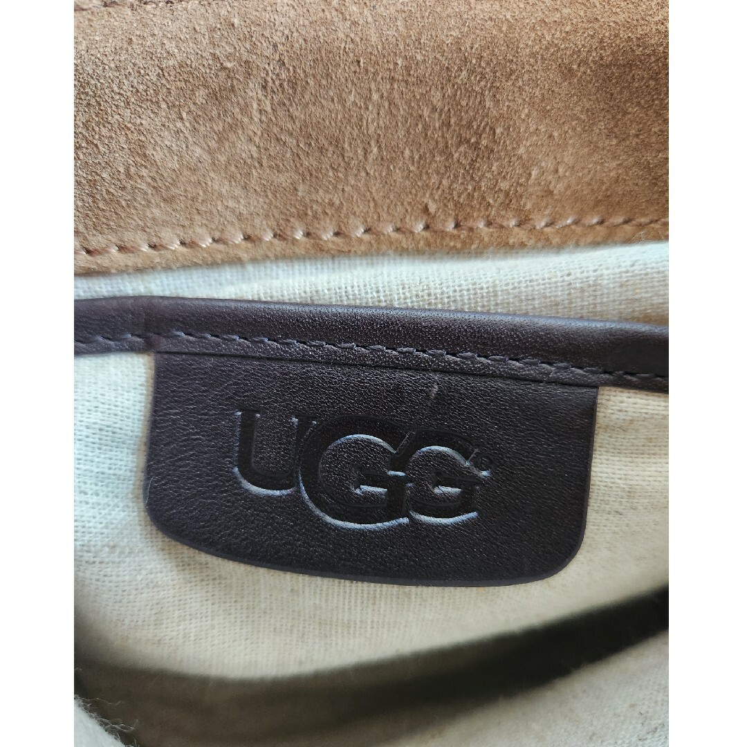 UGG アグ ショルダーバッグ   アイボリー×ベージュ スエード 　ムートン