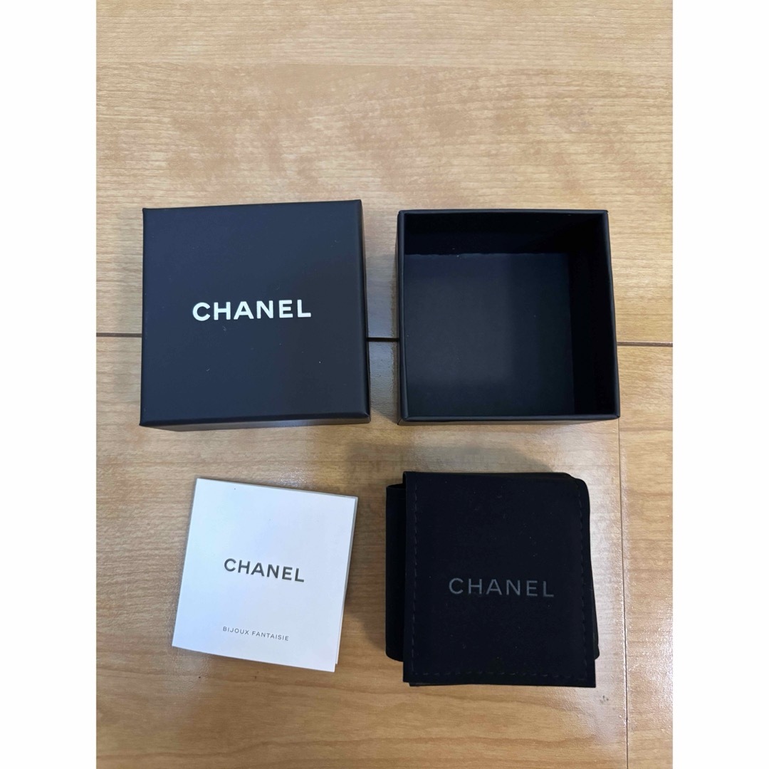 CHANEL(シャネル)のCHANEL 空箱 レディースのバッグ(ショップ袋)の商品写真