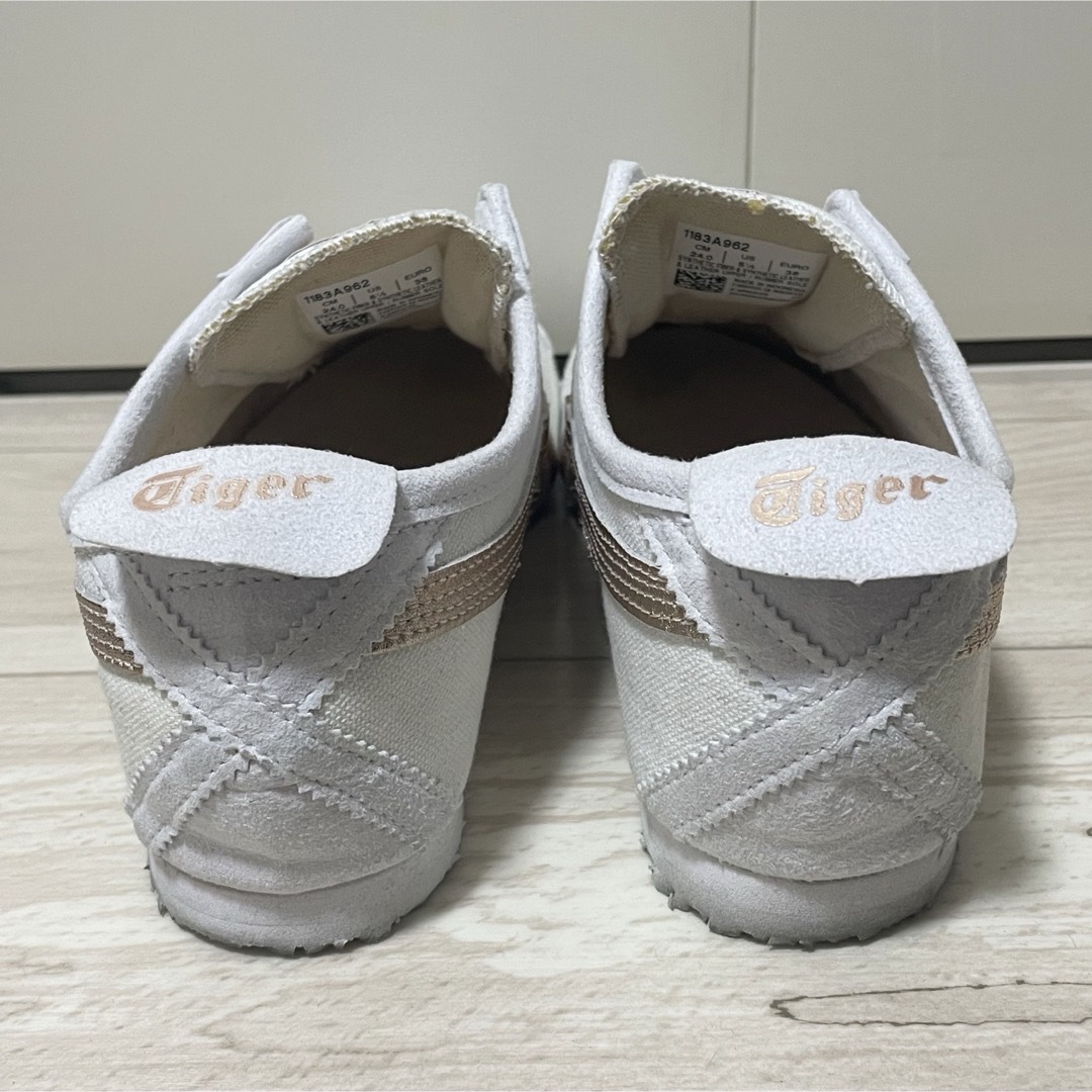 Onitsuka Tiger(オニツカタイガー)のOnitsukaTiger スリッポン 24㎝ レディースの靴/シューズ(スニーカー)の商品写真