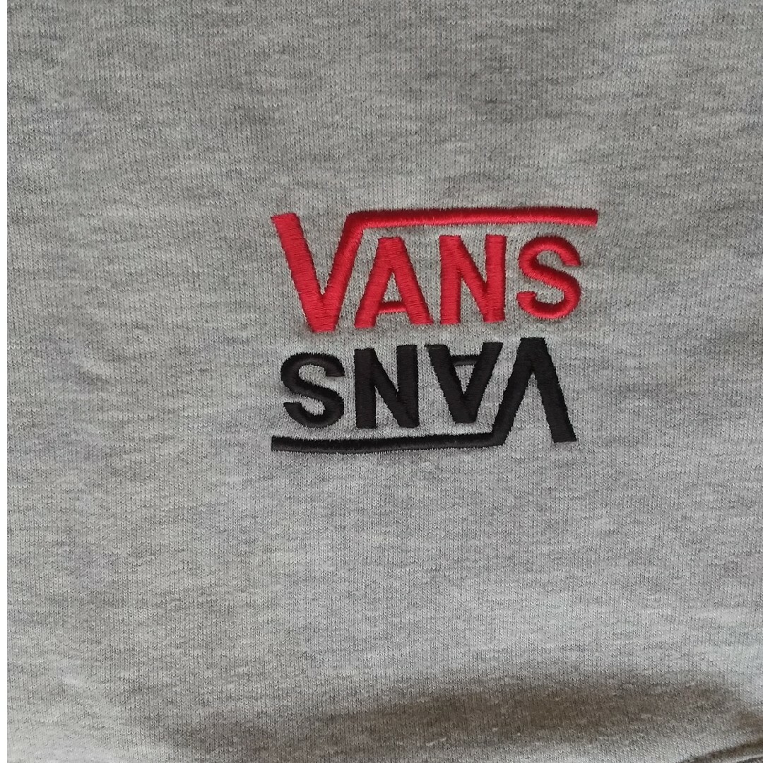 VANS(ヴァンズ)のVANS トレーナー S レディースのトップス(トレーナー/スウェット)の商品写真