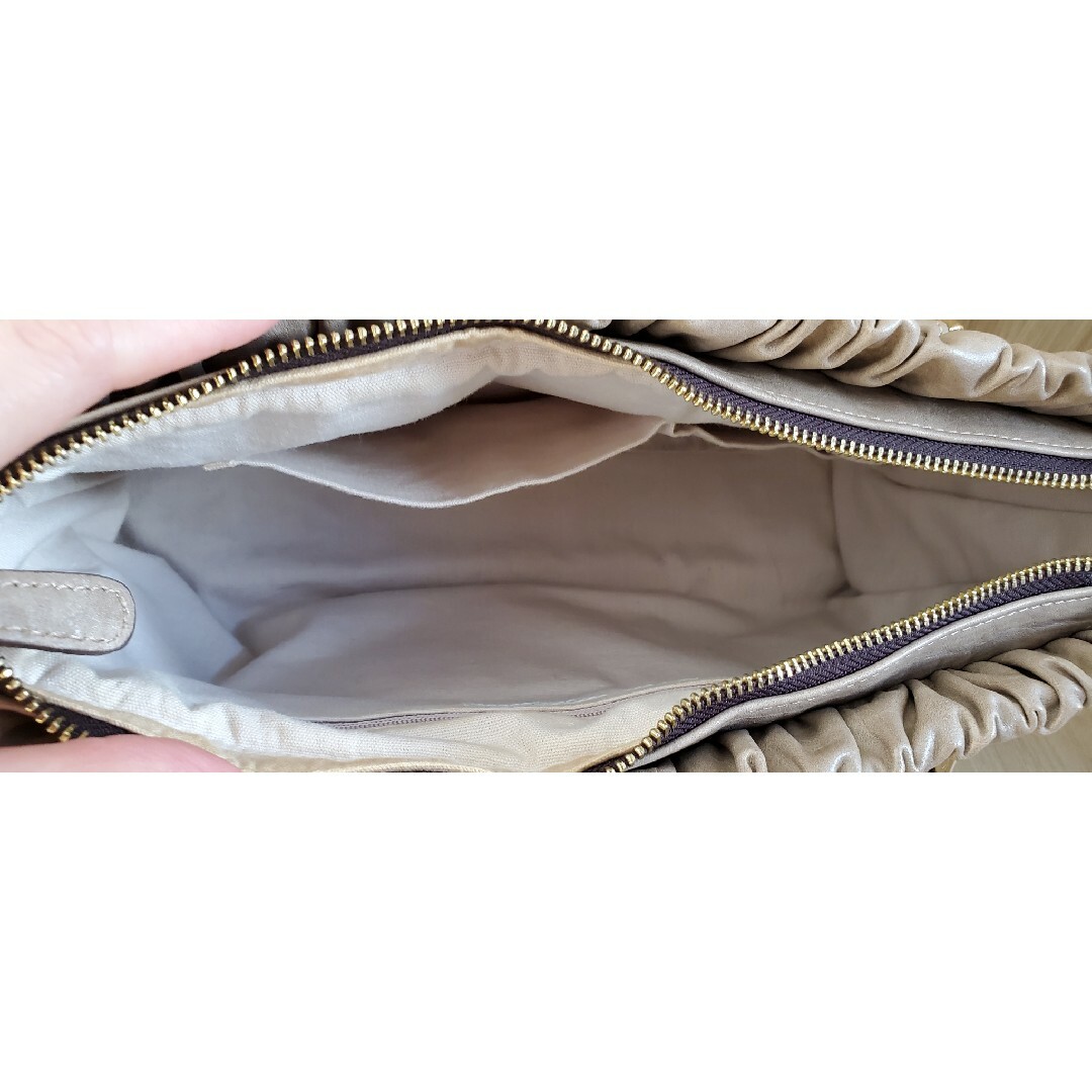 Samantha Thavasa Deluxe(サマンサタバサデラックス)のサマンサタバサデラックス　ショルダーバッグ　ハンドバッグ レディースのバッグ(ショルダーバッグ)の商品写真