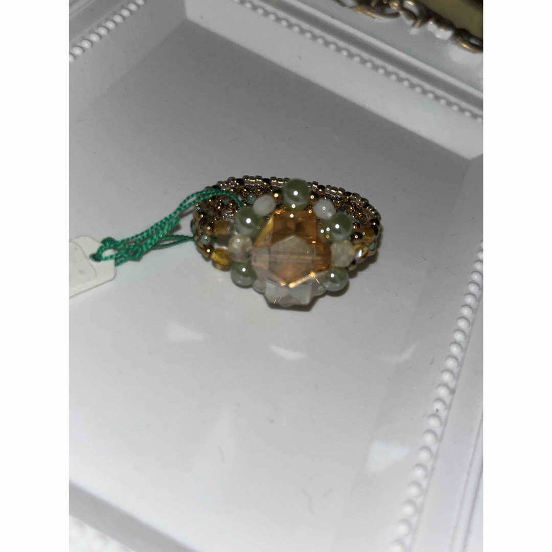 ガラスビーズ　リング　指輪　ハンドメイド　ビーズ ハンドメイドのアクセサリー(リング)の商品写真