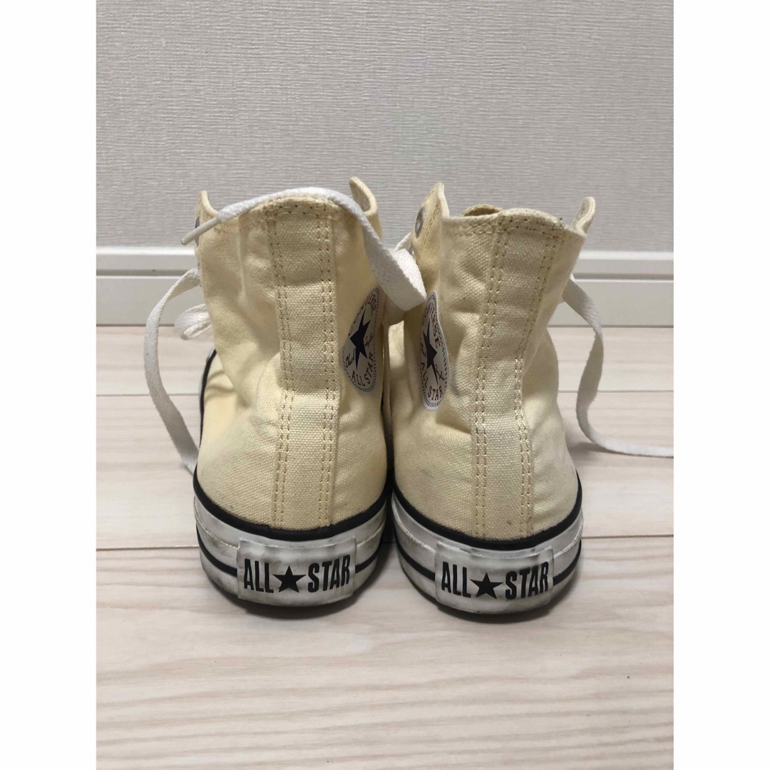 ALL STAR（CONVERSE）(オールスター)のConverseコンバース オールスター 薄イエロー ハイカット 26cm メンズの靴/シューズ(スニーカー)の商品写真