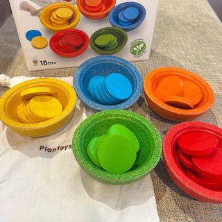 プラントイ(PLANTOYS)のPLAN TOYS    ソート&カウントカップ　木のおもちゃ　知育(知育玩具)