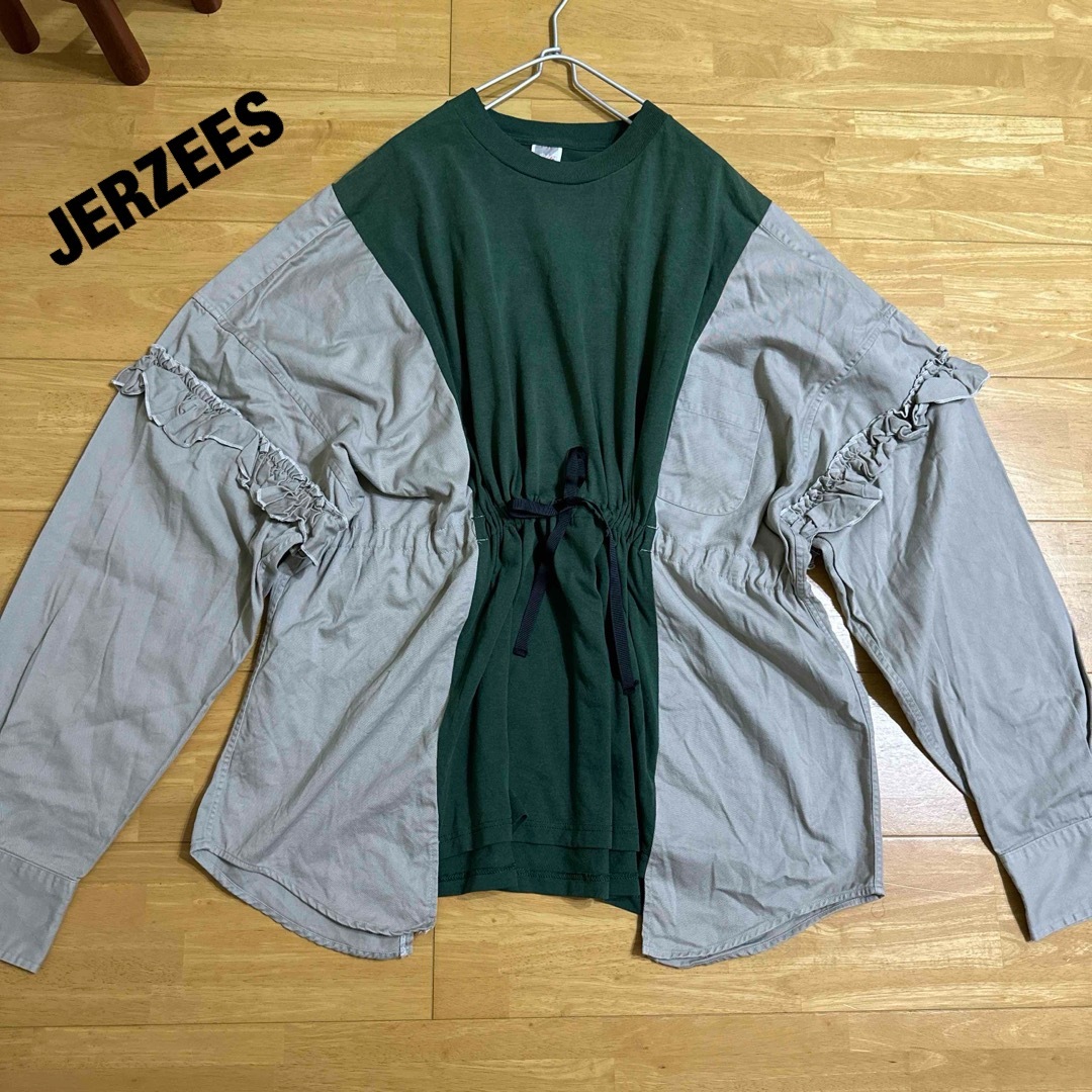 JERZEES(ジャージーズ)のJERZEES ビッグサイズ 袖フリル  シャツ ドッキング カットソー レディースのトップス(カットソー(長袖/七分))の商品写真