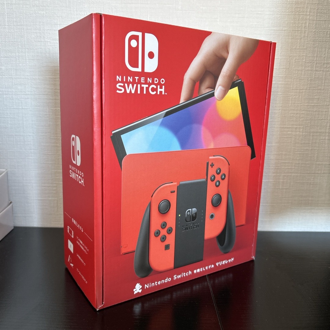 ゲームソフトゲーム機本体【新品未使用】任天堂 Switch スイッチ 有機ELモデル　マリオレッド