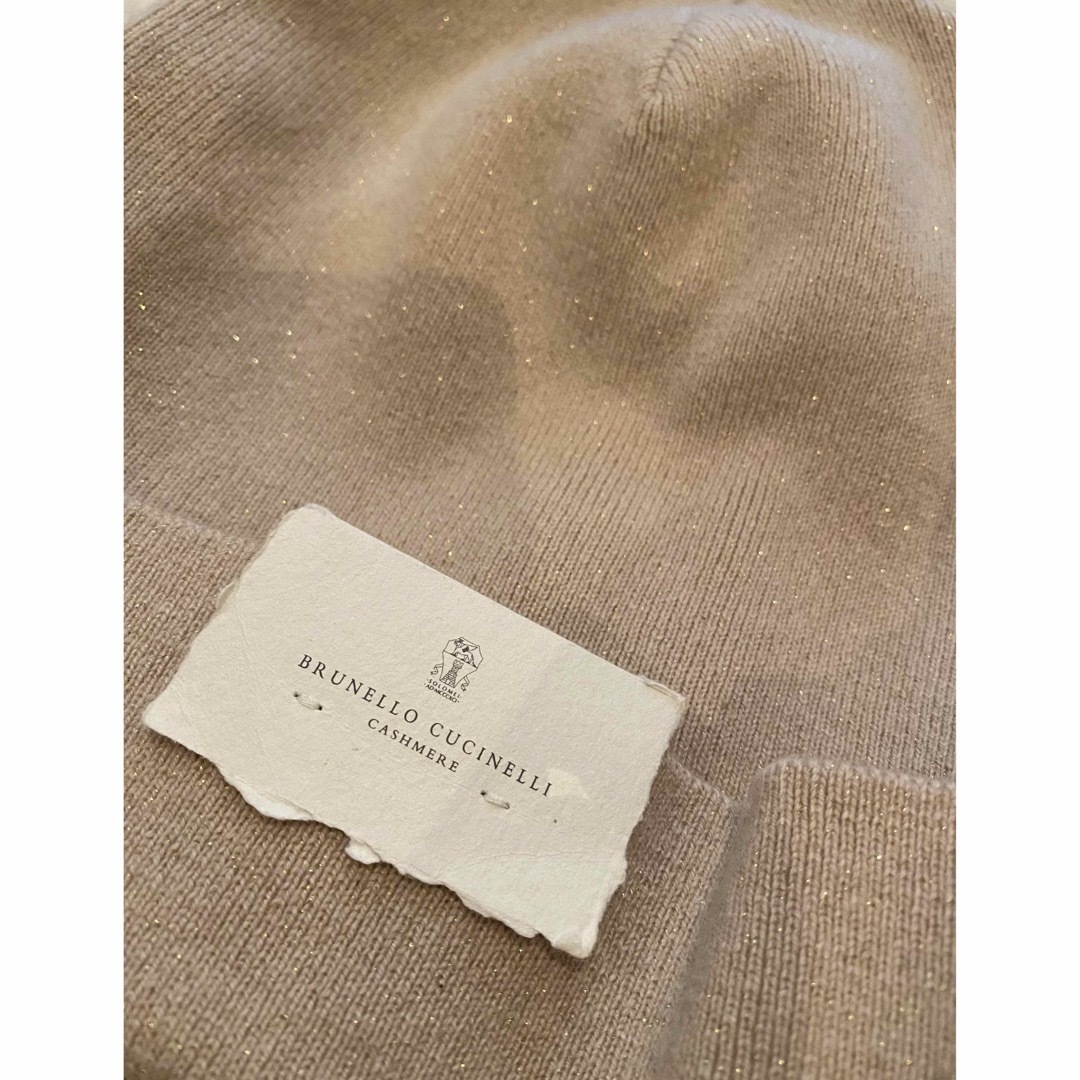 BRUNELLO CUCINELLI(ブルネロクチネリ)の新品 未使用 ブルネロクチネリ ニットキャップ 帽子 ニット帽 カシミヤ レディースの帽子(ニット帽/ビーニー)の商品写真