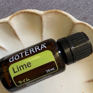 ドテラ(doTERRA)の新品　『ライム』エッセンシャルオイル　正規品(エッセンシャルオイル（精油）)