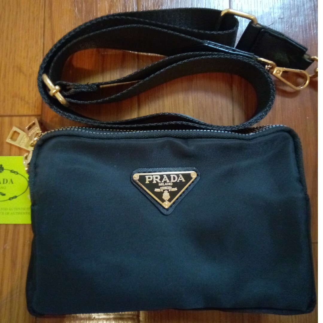 バッグ????PRADA　ノベルティ　ショルダーバッグ????