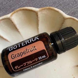 ドテラ(doTERRA)の新品　『グレープフルーツ』エッセンシャルオイル　正規品(エッセンシャルオイル（精油）)