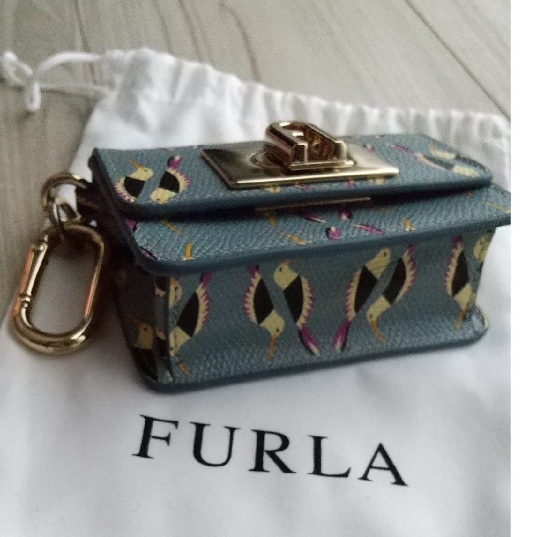 Furla(フルラ)のフルラ　鳥柄チャームコインケース メンズのファッション小物(コインケース/小銭入れ)の商品写真