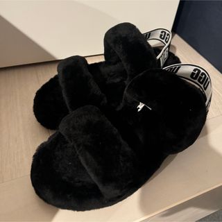 UGG - SALE極美品❗️UGG ムートン サンダル ブラック S/N 1107953 の