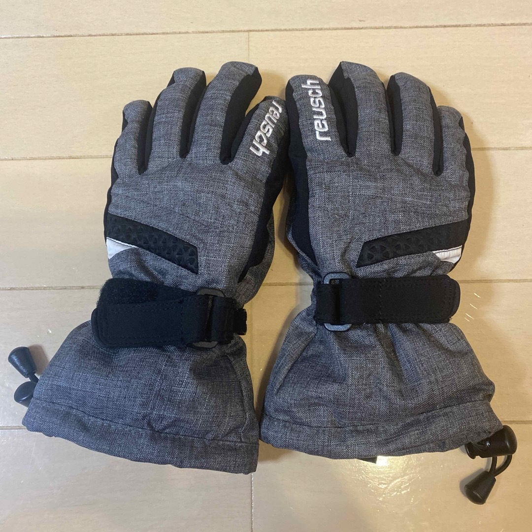 reusch(ロイシュ)のreusch ロイシュ スキースノボーグローブ xxs スポーツ/アウトドアのスノーボード(ウエア/装備)の商品写真