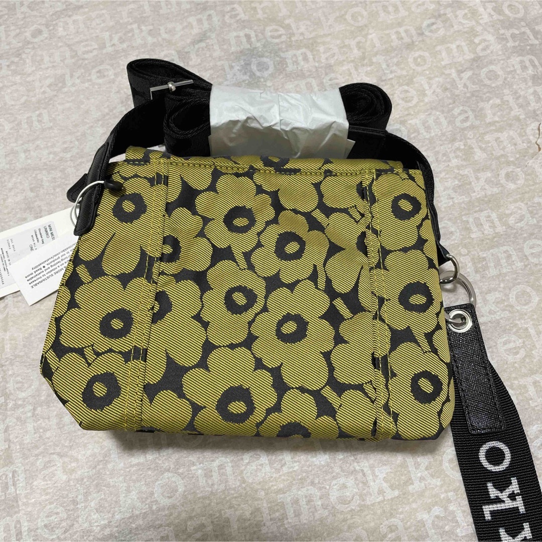 marimekko(マリメッコ)の新品　マリメッコ　Unikko ミニメッセンジャーバッグ レディースのバッグ(ショルダーバッグ)の商品写真