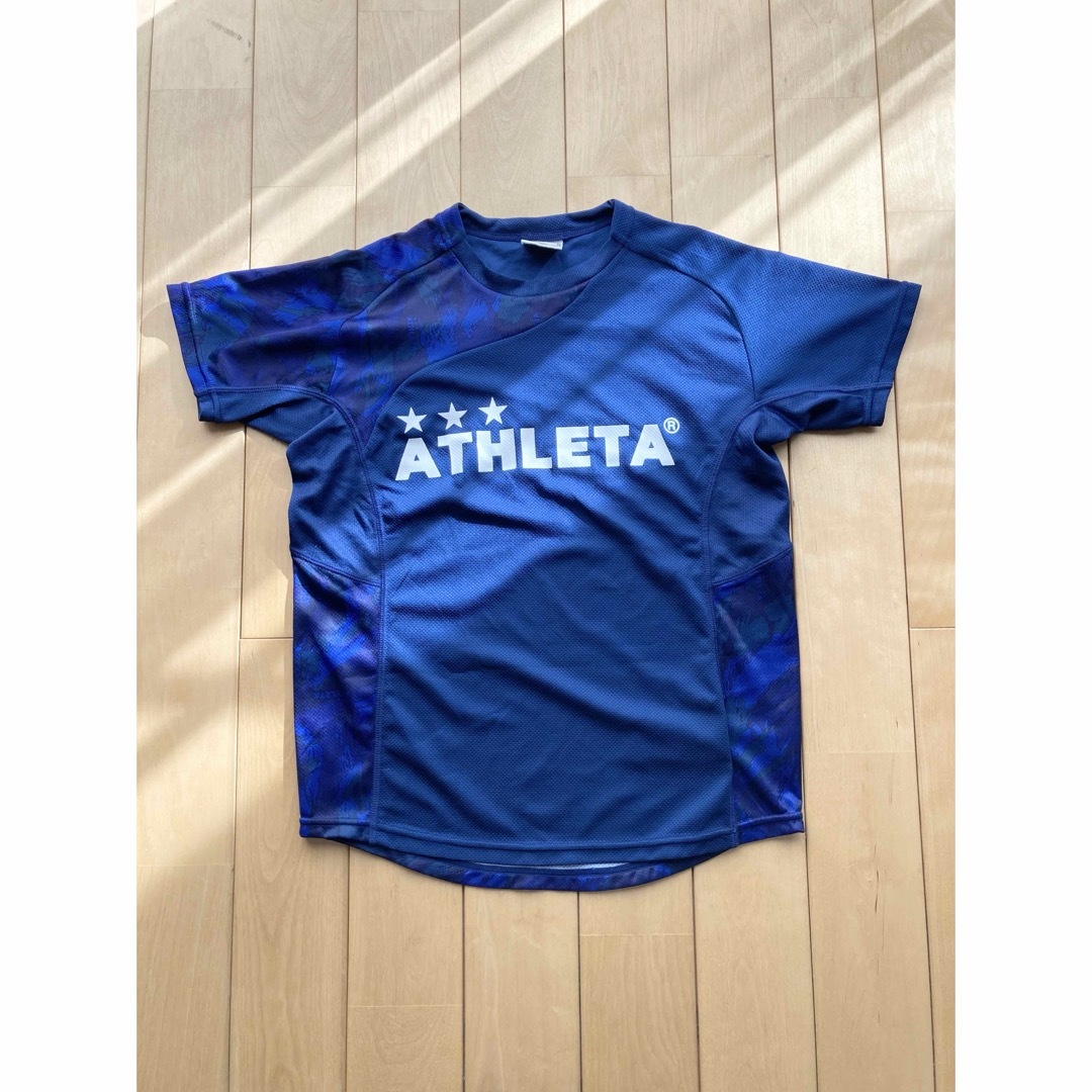 ATHLETA(アスレタ)の【極美品】ATHLETA  トレーニングシャツ　140 キッズ/ベビー/マタニティのキッズ服男の子用(90cm~)(Tシャツ/カットソー)の商品写真