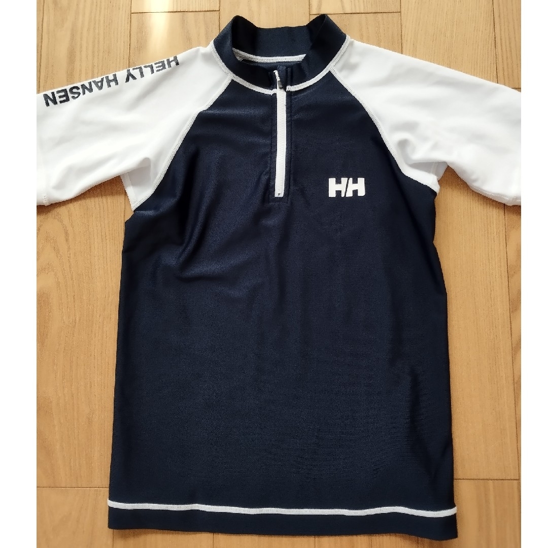 HELLY HANSEN(ヘリーハンセン)のヘリーハンセン ラッシュガード 130 キッズ/ベビー/マタニティのキッズ服男の子用(90cm~)(水着)の商品写真