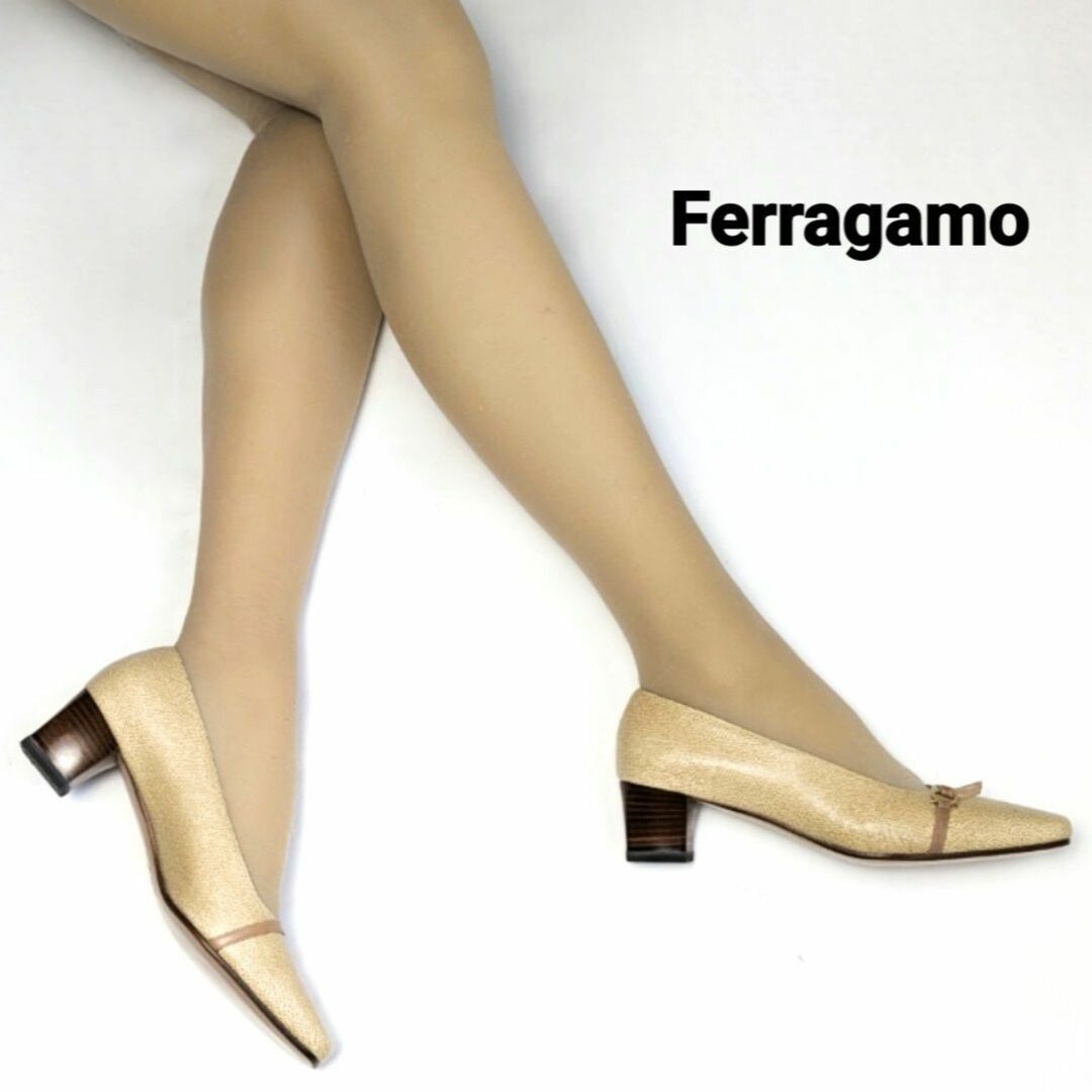 Salvatore Ferragamo - 未使用さん♥フェラガモFerragamoミニ Salvatore Ferragamo - 未使用さん♥フェラガモFerragamoミニ