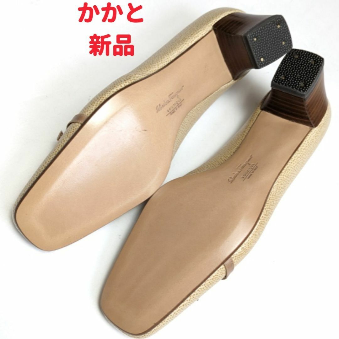 Salvatore Ferragamo - 未使用さん♥フェラガモFerragamoミニ Salvatore Ferragamo - 未使用さん♥フェラガモFerragamoミニ