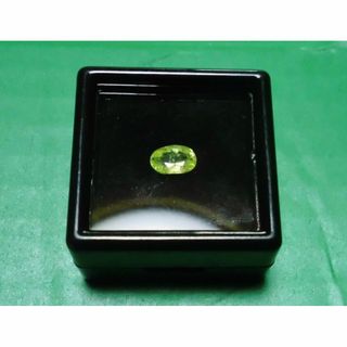 😃天然石✨スフェーン  🌹0.74ct  🤢マダガスカル産(その他)