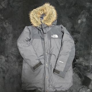 ザノースフェイス(THE NORTH FACE)のザ・ノース・フェイスマウンテンダウンジャケット美品(ダウンジャケット)