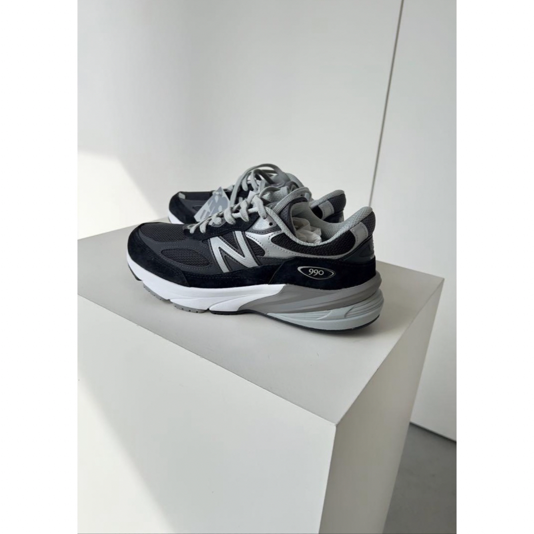 New Balance(ニューバランス)の【新品】《 New Balance ニューバランス 》M990BK6  30㎝ メンズの靴/シューズ(スニーカー)の商品写真