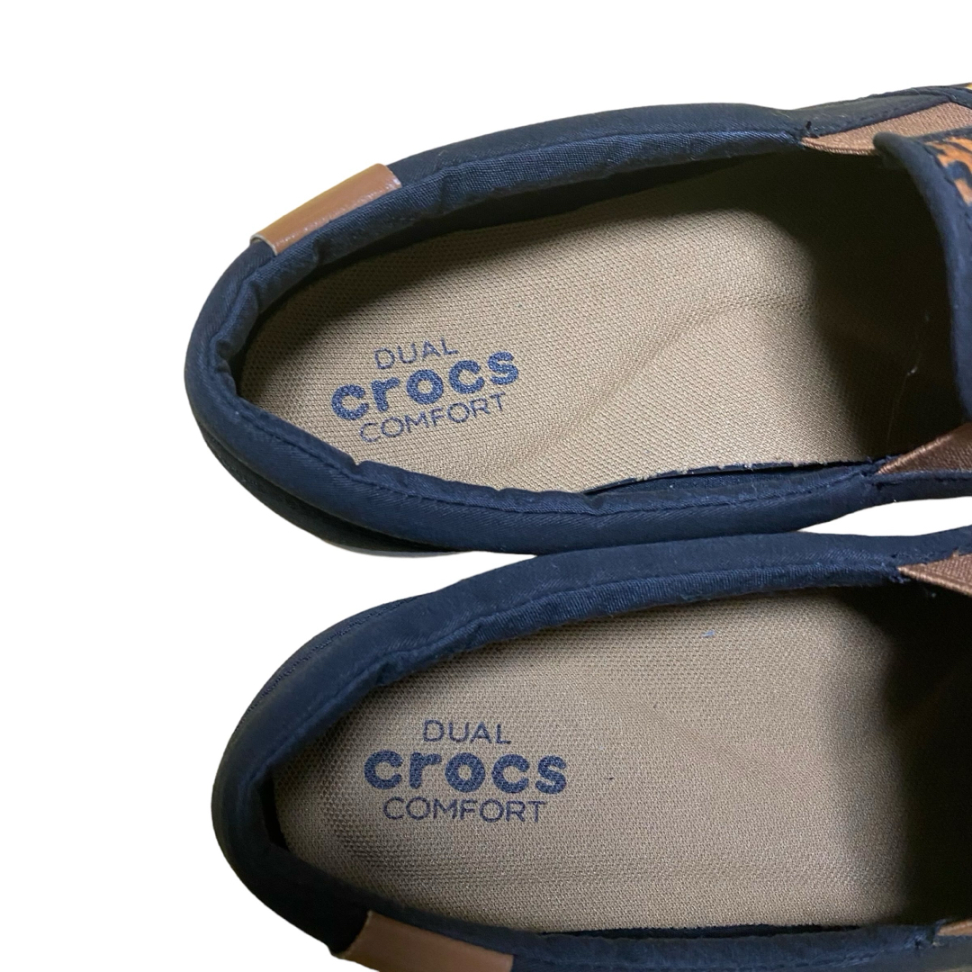 crocs(クロックス)のcrocsクロックス　スリッポン　シューズ　レオパード柄　レディース　サイズw8 レディースの靴/シューズ(スリッポン/モカシン)の商品写真