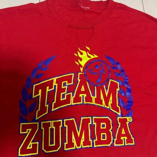 ズンバ(Zumba)の赤ZUMBAリメイクTシャツ(ダンス/バレエ)